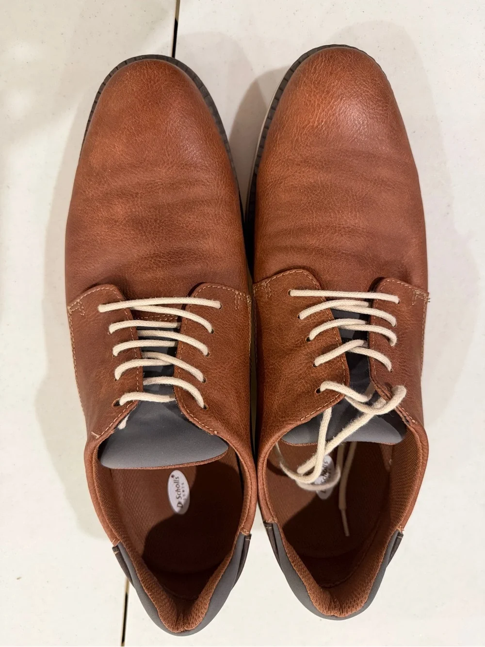 Dr. Scholl's Men's Tan Leather Lace-Up Oxfords